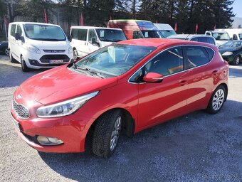 Kia Cee´d 1.6 GDi Gold - 2