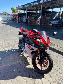 Yamaha yzf r125 - 2