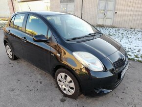 Predám-Toyota Yaris 1,4 D-4D diesel,66kW,AUTOMAT,138000km - 2