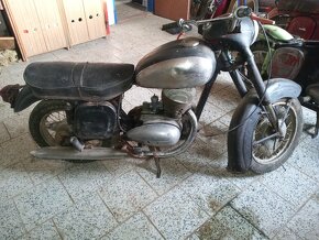 Jawa 250 - 2