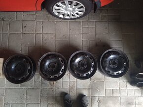 4 KS 14" plechových diskov vw, škoda, seat - 2