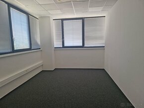 Kancelárske priestory na prenájom s parkovaním, 72m2, Žilina - 2