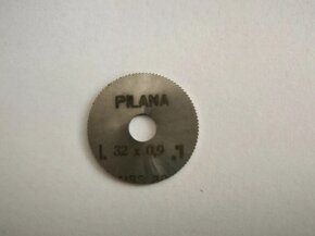 Pilovy kotuc na kov Pilana 32x0.9x8 - 2