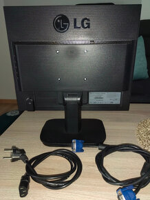 Predám funkčný LCD monitor LG FLATRON L 1718S-SN - 2