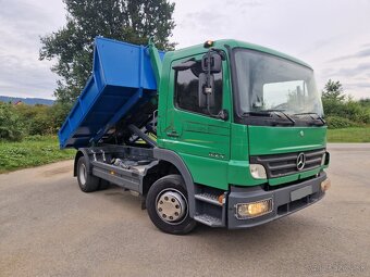 Mercedes Atego 1224 nosič kontajnerov s hydraulickou rukou - 2