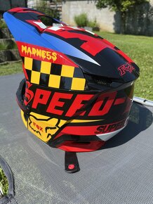 Fox V1 Prilba helma na motorku  enduro motocross - 2