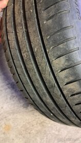 Predám letné pneumatiky Pirelli 255/45R19 - 2