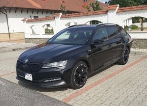 Škoda superb combi 2.0 tdi 110 kw sportline DSG blackpacket - 2