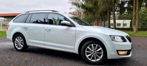 Škoda Octavia Combi 2.0 TDI EleganceStyle - 2