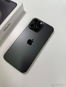 Predám iPhone 15 Pro Max 256 GB čierny titán - 2