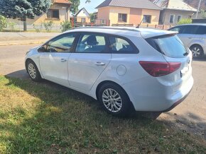 Kia Ceed SW combi 1.6 benzin rok 2013 - 2