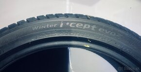 235/40 R19 96V Hankook - 2