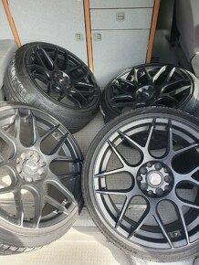 Japan racing R17 5x100/114 - 2