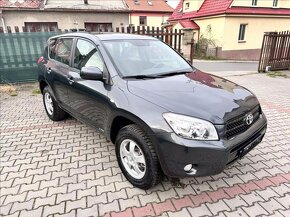 Toyota RAV4 2.016V 112kW 2006 118912km 4x4 TAŽNÉ - 2