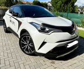 Toyota CHR 1,8 Hybrid E-cvt automat - 2