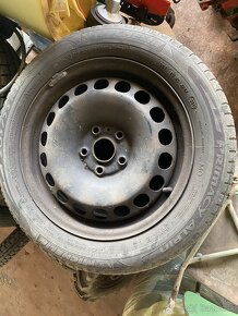 Michelin 205 55 R16 - 2