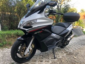 Aprilia SRV 850 2015 - 2