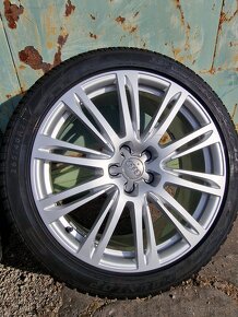 ZIMNÁ SADA DISKOV ORIGINÁL AUDI R20 + pneu 265/40 R20 - 2