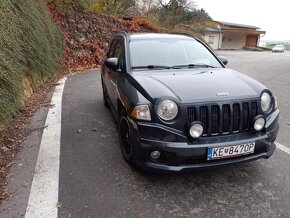 Jeep Compass 2359cm3  125kw benzín + LPG legálne - 2