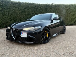 Alfa Romeo Giulia 2.9 Twin Turbo V6 510 AT QV - 2