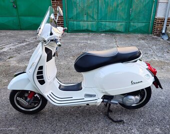 Vespa GTS Super 300 - 2