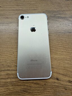 iPhone 7 - 2