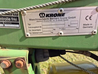 Krone  swadro 807 - 2