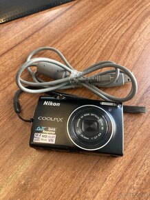 nikon coolpix 5000 s - 2