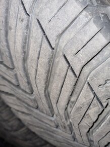 Michelin Crossclimate 2 225/40 r18 - 2