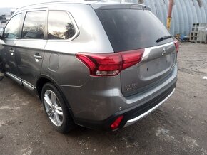 Rozpredám Mitsubishi Outlander benzín - 2