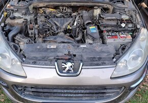 Rozpredam, alebo predam Peugeot 407 2.0 HDi Combi, bez TP. - 2