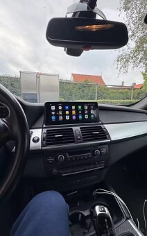 Android autorádio BMW X5 e70 s montážou - 2