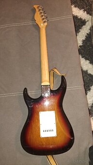 Elektricka gitara AXL - 2