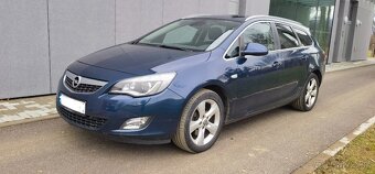 Astra J 81kw 1.7cdti Manuál M6 2012 177000km - 2