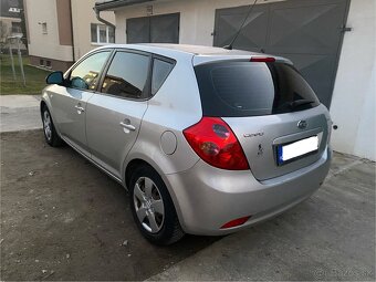 Kia Ceed 1,6 CRDI 16V 85KW Rok výroby 2008 - 2