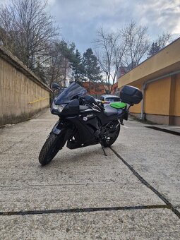 Kawasaki Ninja 250r - 2