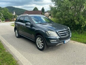 Mercedes-Benz ML300 CDI - 2