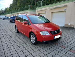 Volkswagen Touran 2.0 TDi Comfort-line - 2