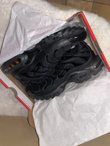 Nike Air Max Plus Black - 2