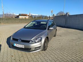 Volkswagen Golf - 2