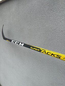 CCM SUPERTACKS AS2 PRO 70/p29 - 2