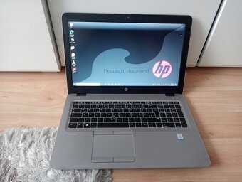 HP elitebook 850 G3 / 16gb ram / Intel core i5 / 256gb ssd - 2