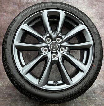 Originální letní sada Mazda 225/45R18 100% vzorku - 2