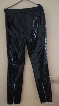 latexové nohavice ICONA POP GINA TRICOT vel. 36 (NOVÉ) - 2