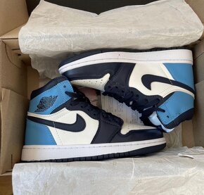 Nike air jordan 1 retro obsidian - 2