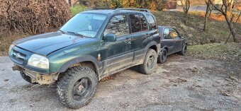 Suzuki Grand Vitara 2.5 V6 - 2