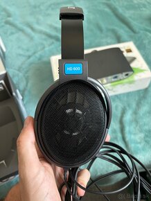 Sennheiser HD600 - 2