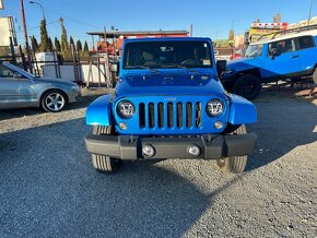 Jeep Wrangler - 2