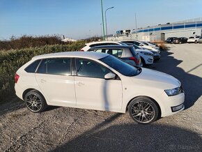 Škoda Rapid Spaceback 1.2 Tsi 77 kw 6st manual - 2