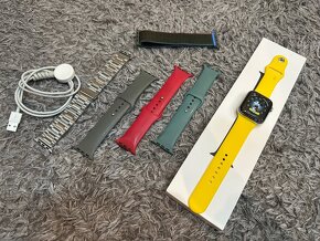 Stainless Steel Apple Watch 5, 44mm - 2